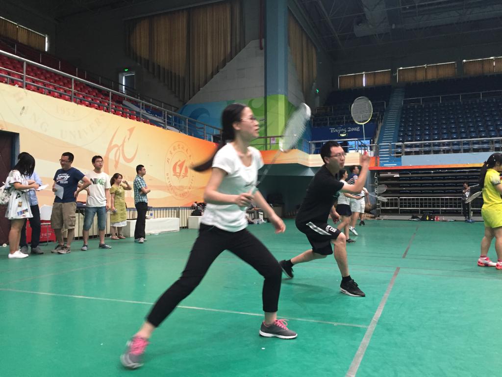 365英国上市公司